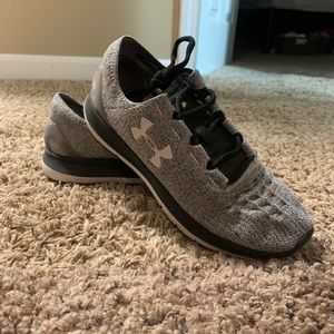 UA speedform Slingride